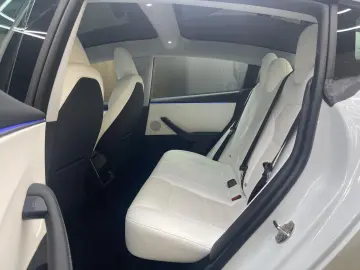 TESLA Model 3 Long Rang Dual Highland AWD PANO ACC 360