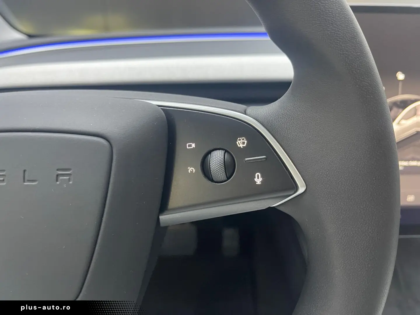 TESLA Model 3 Long Rang Dual Highland AWD PANO ACC 360