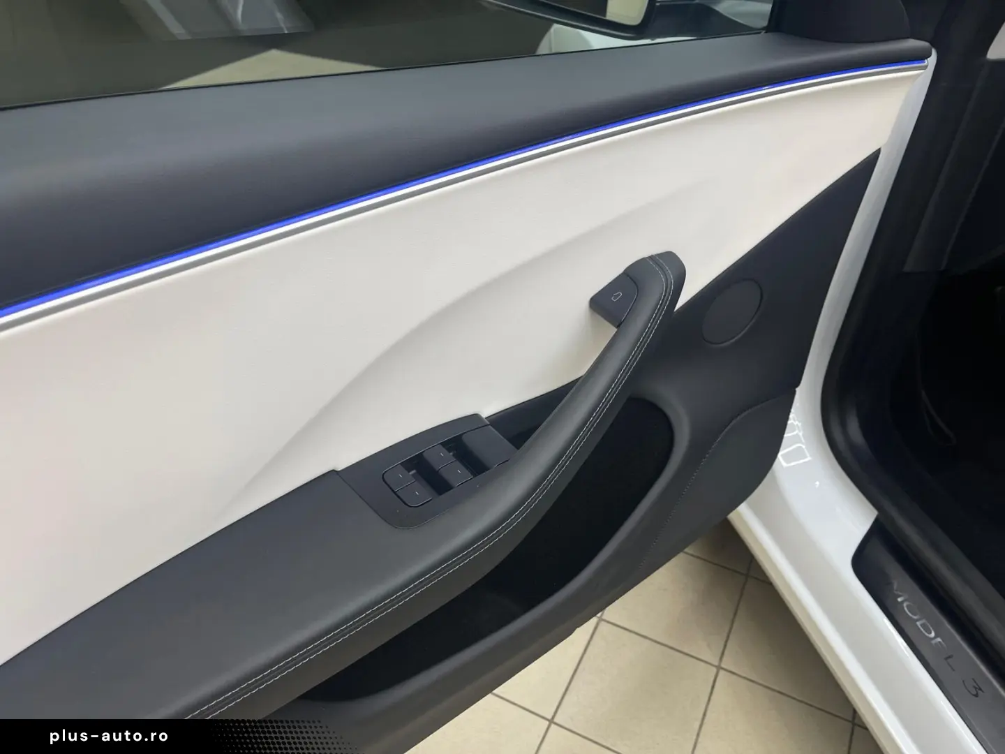 TESLA Model 3 Long Rang Dual Highland AWD PANO ACC 360