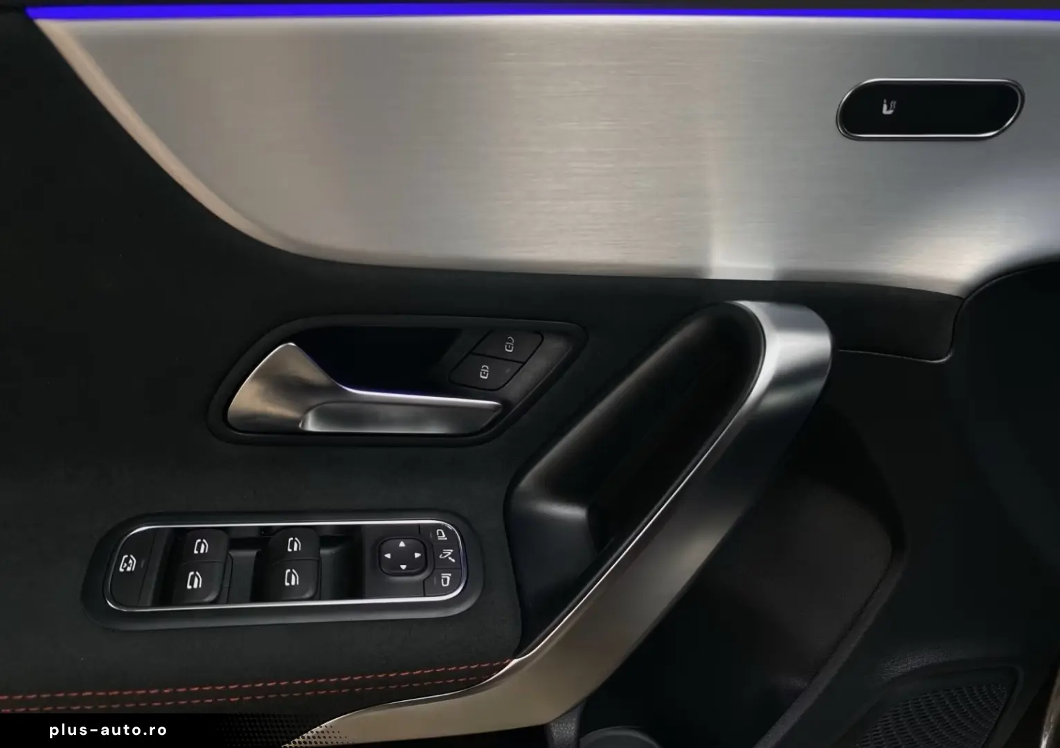 MERCEDES-BENZ A 200 AMG Line