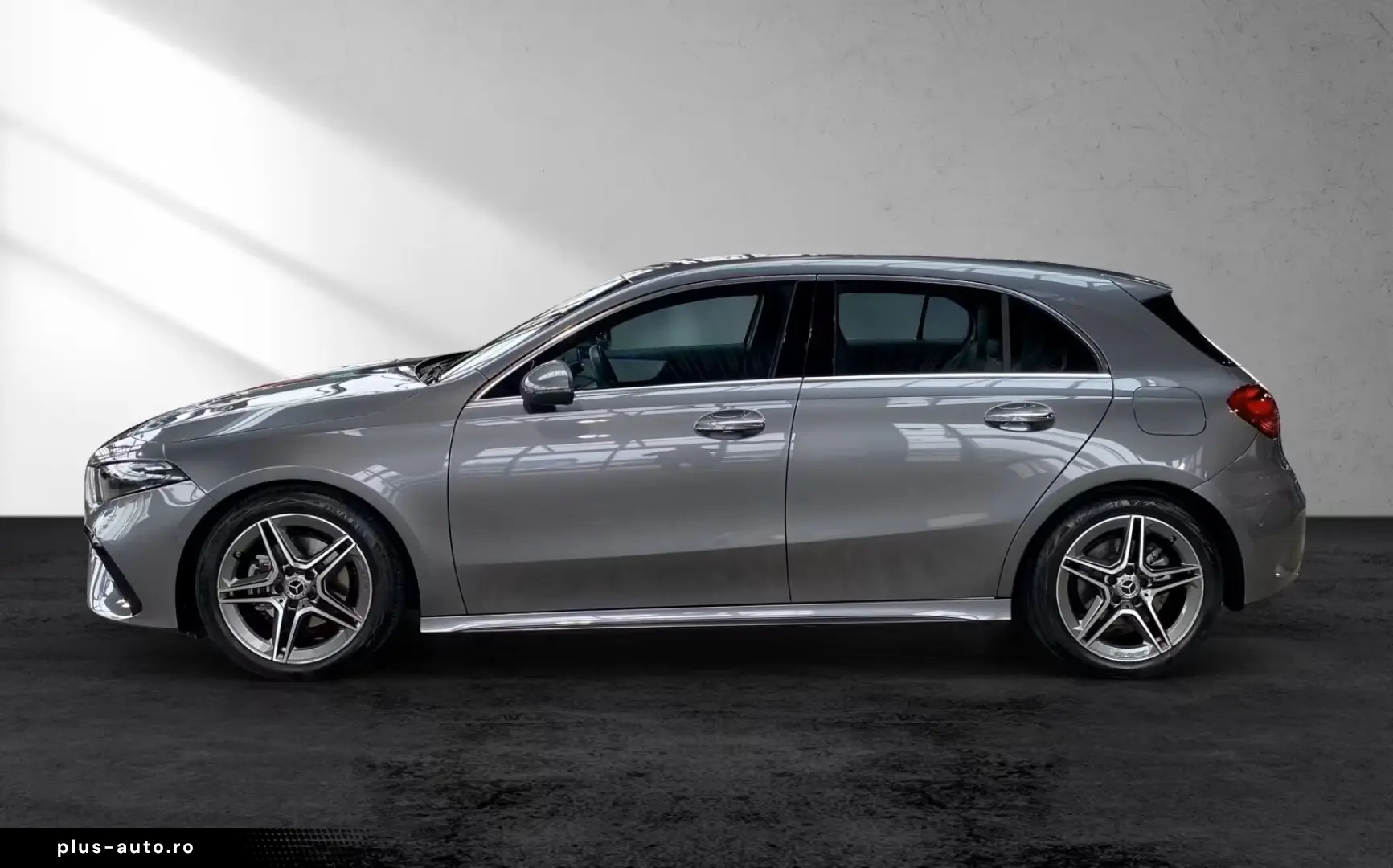 MERCEDES-BENZ A 200 AMG Line