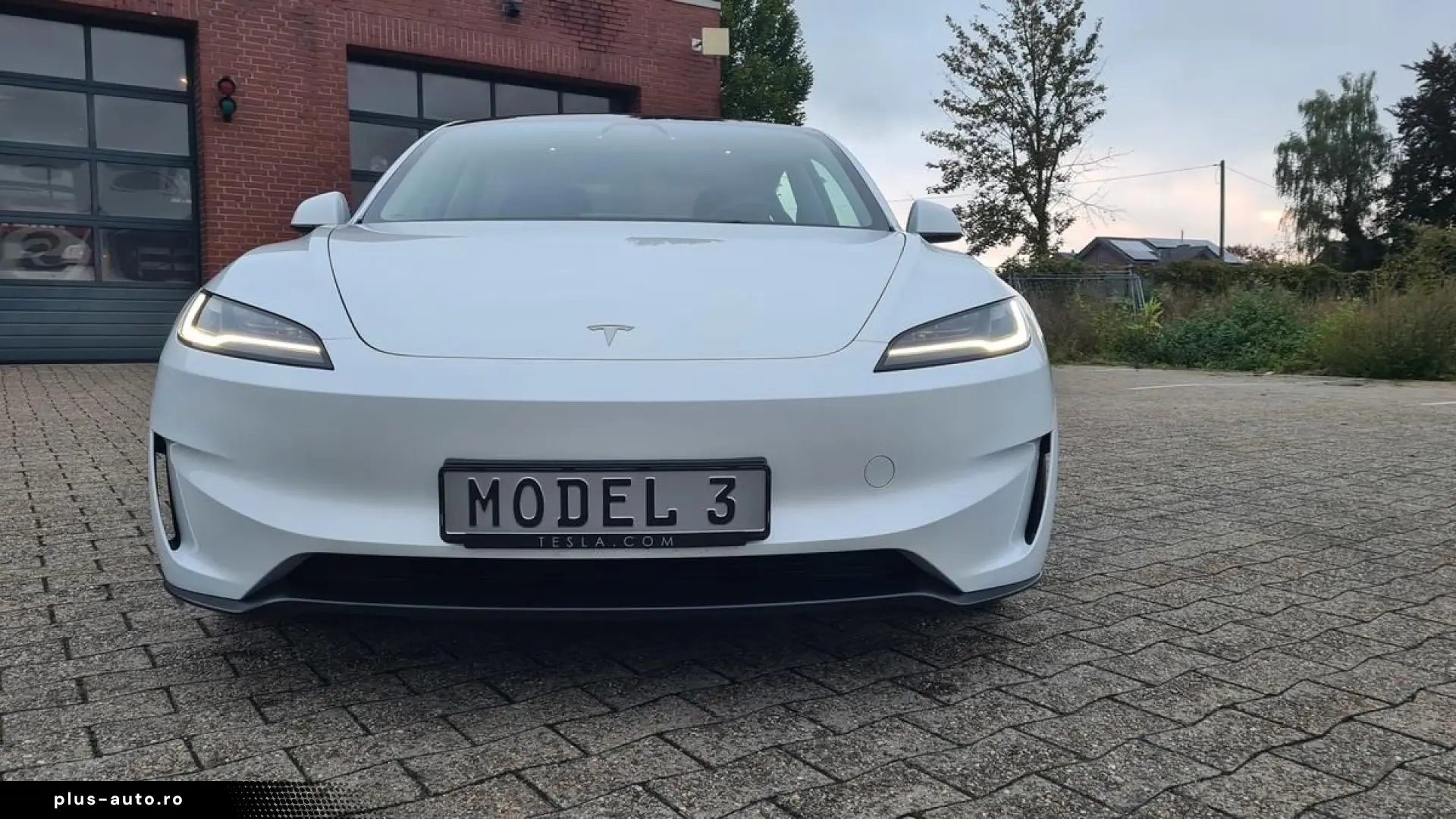 TESLA Model 3 Performance 2024 Highland White White