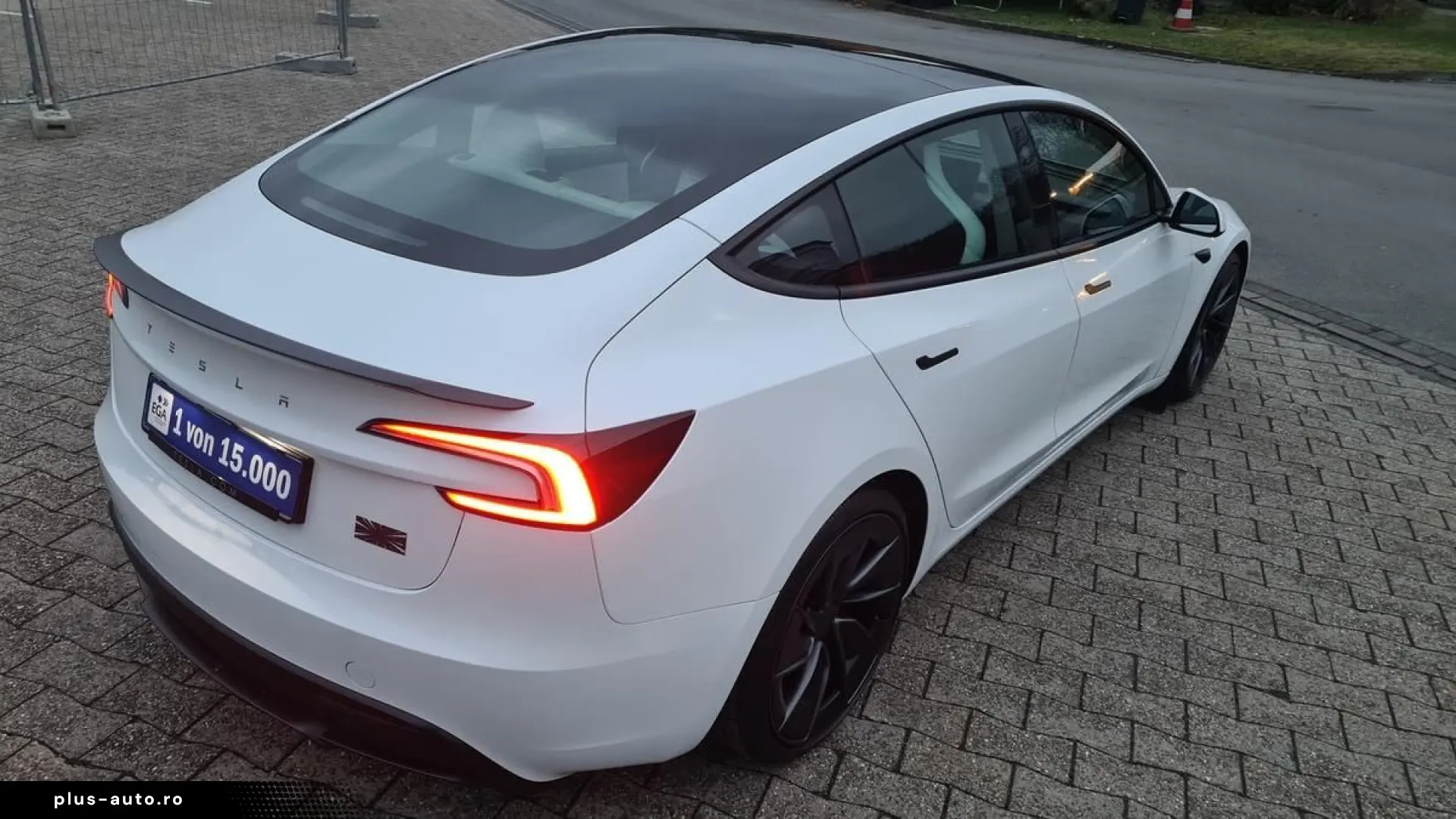TESLA Model 3 Performance 2024 Highland White White