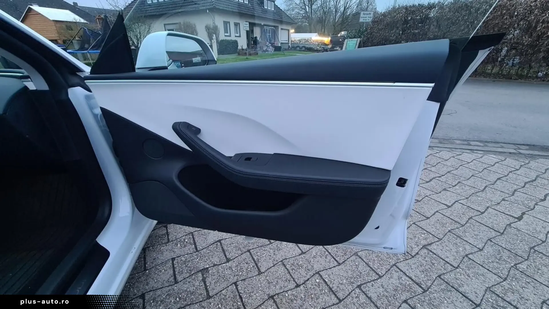 TESLA Model 3 Performance 2024 Highland White White