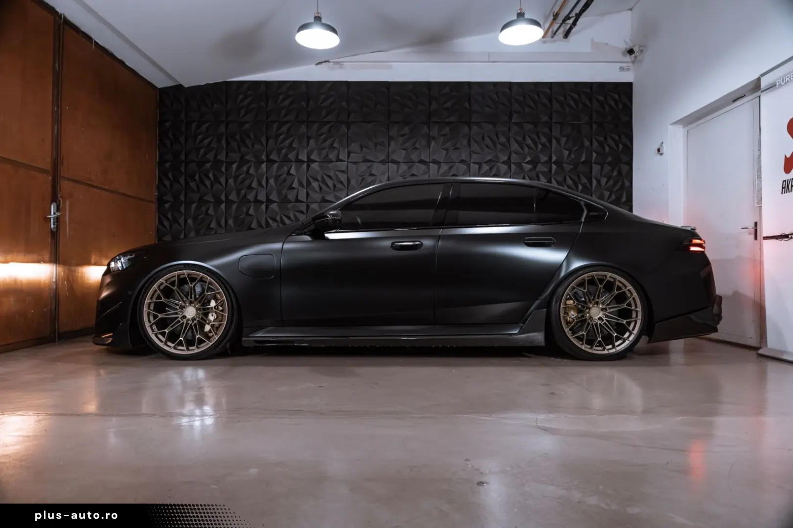 BMW 1000  PS   Vollcarbon   Ceramic   KW V4