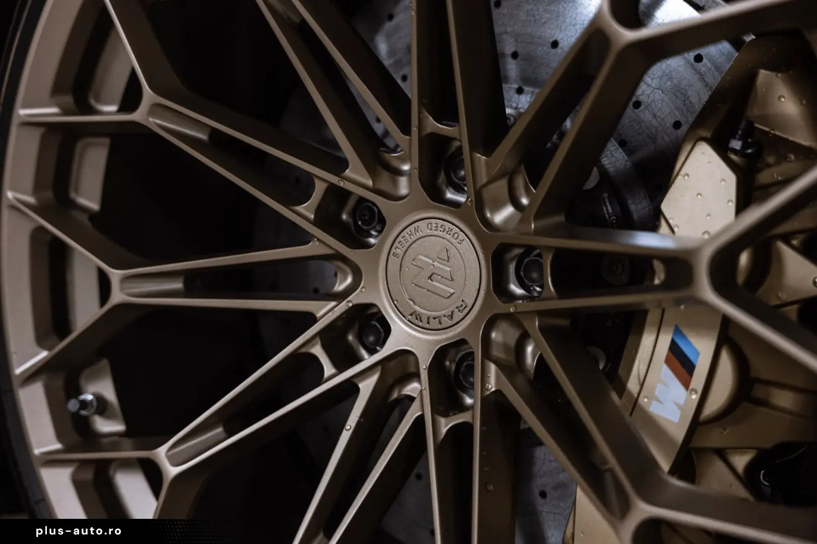 BMW 1000  PS   Vollcarbon   Ceramic   KW V4