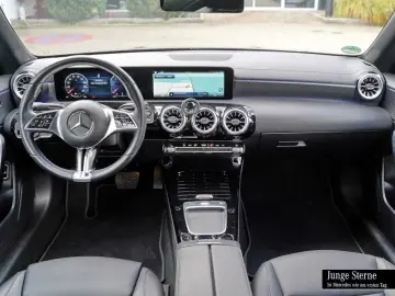 MERCEDES-BENZ CLA 200 d PROGRESSIVE AMBIENTE KAM SHZ&hellip;