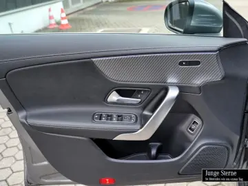 MERCEDES-BENZ CLA 200 d PROGRESSIVE AMBIENTE KAM SHZ&hellip;