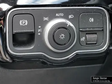 MERCEDES-BENZ CLA 200 d PROGRESSIVE AMBIENTE KAM SHZ&hellip;