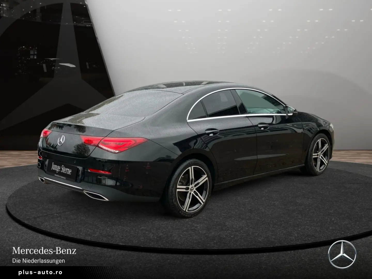 MERCEDES-BENZ CLA 200 d CP Prog Dist Pano LED AHK 360  HUD