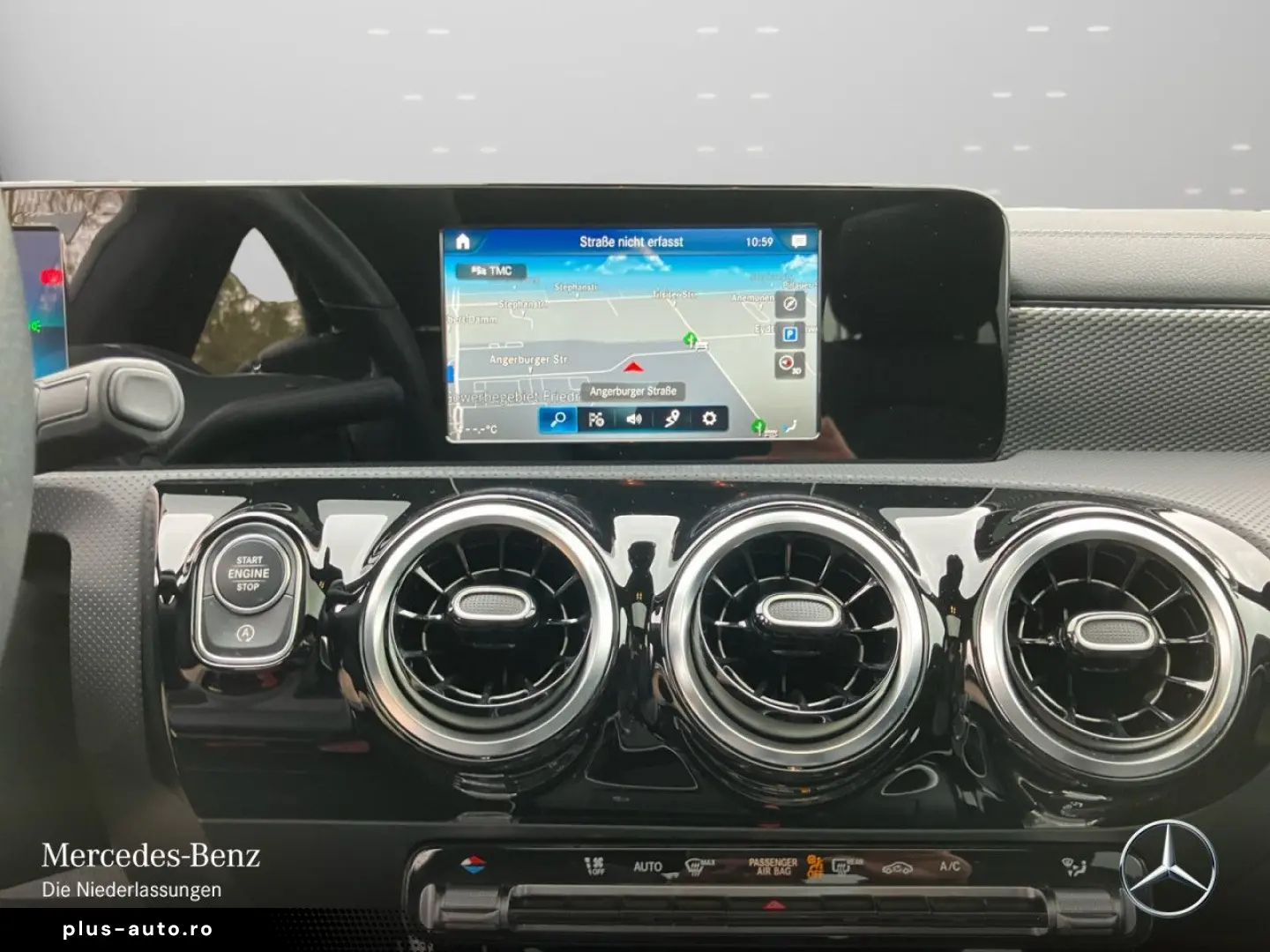 MERCEDES-BENZ CLA 200 d CP Prog Dist Pano LED AHK 360  HUD