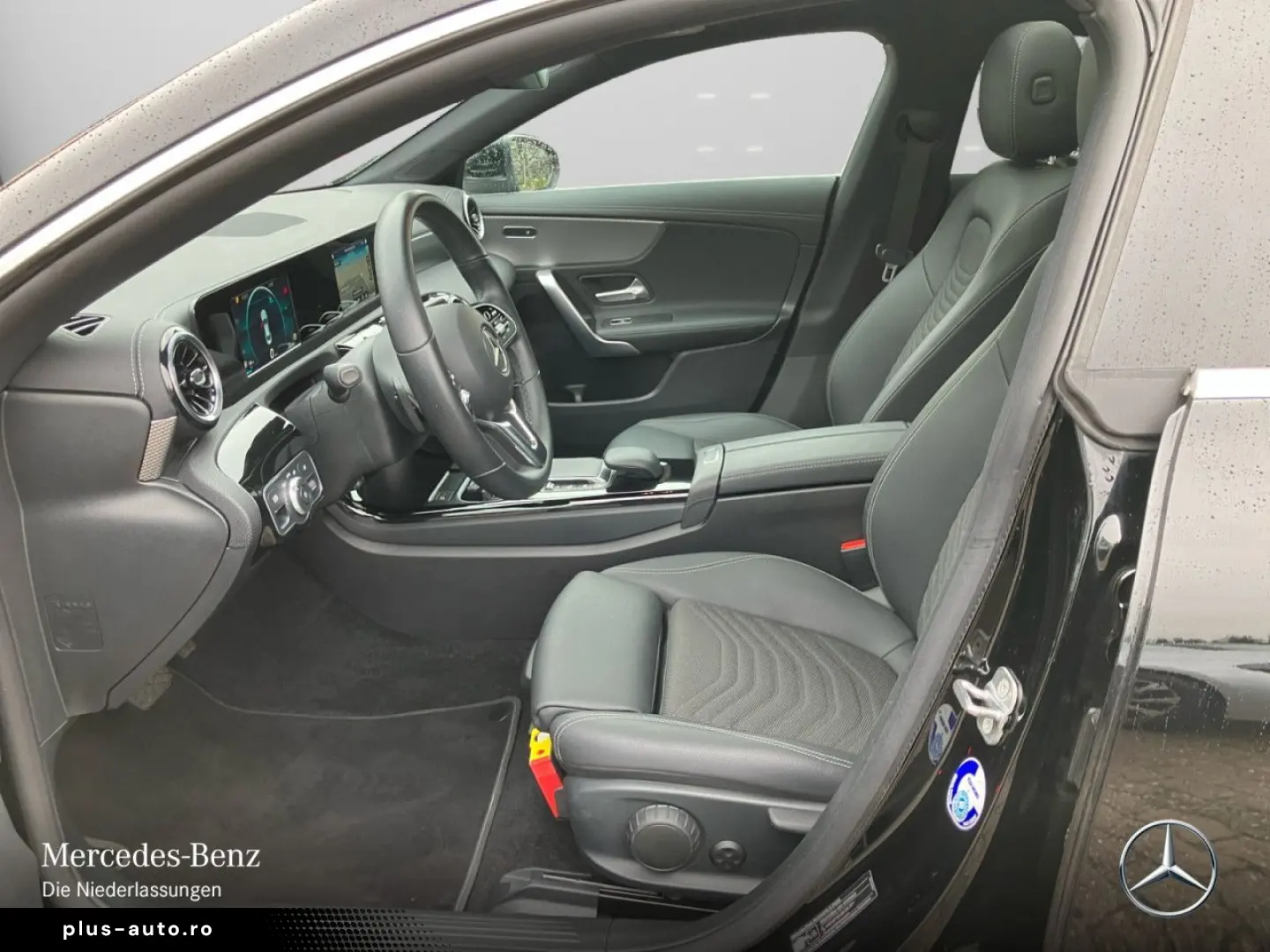 MERCEDES-BENZ CLA 200 d CP Prog Dist Pano LED AHK 360  HUD