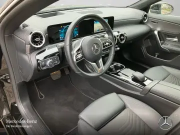 MERCEDES-BENZ CLA 200 d CP Prog Dist Pano LED AHK 360  HUD