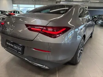 MERCEDES-BENZ CLA 200 d Coupé PROGR. KAM. MBUX LED AMBI. AHK