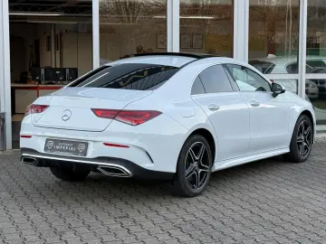MERCEDES-BENZ CLA 250e Coupe AMG LEDER PANO ACC RFK DAB 18