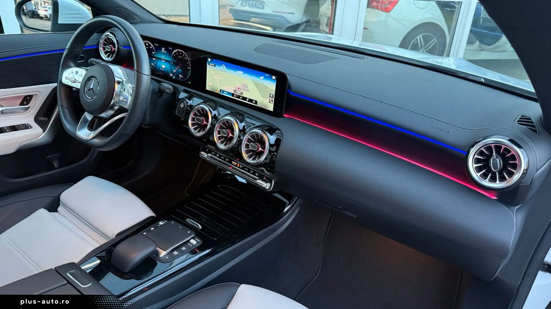 MERCEDES-BENZ CLA 250e Coupe AMG LEDER PANO ACC RFK DAB 18