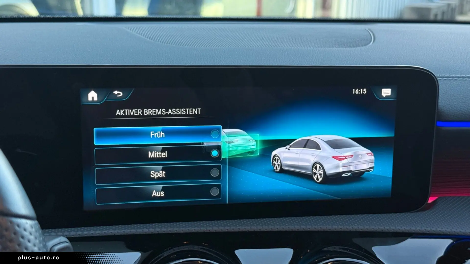 MERCEDES-BENZ CLA 250e Coupe AMG LEDER PANO ACC RFK DAB 18