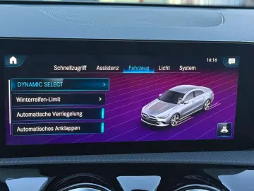 MERCEDES-BENZ CLA 250e Coupe AMG LEDER PANO ACC RFK DAB 18