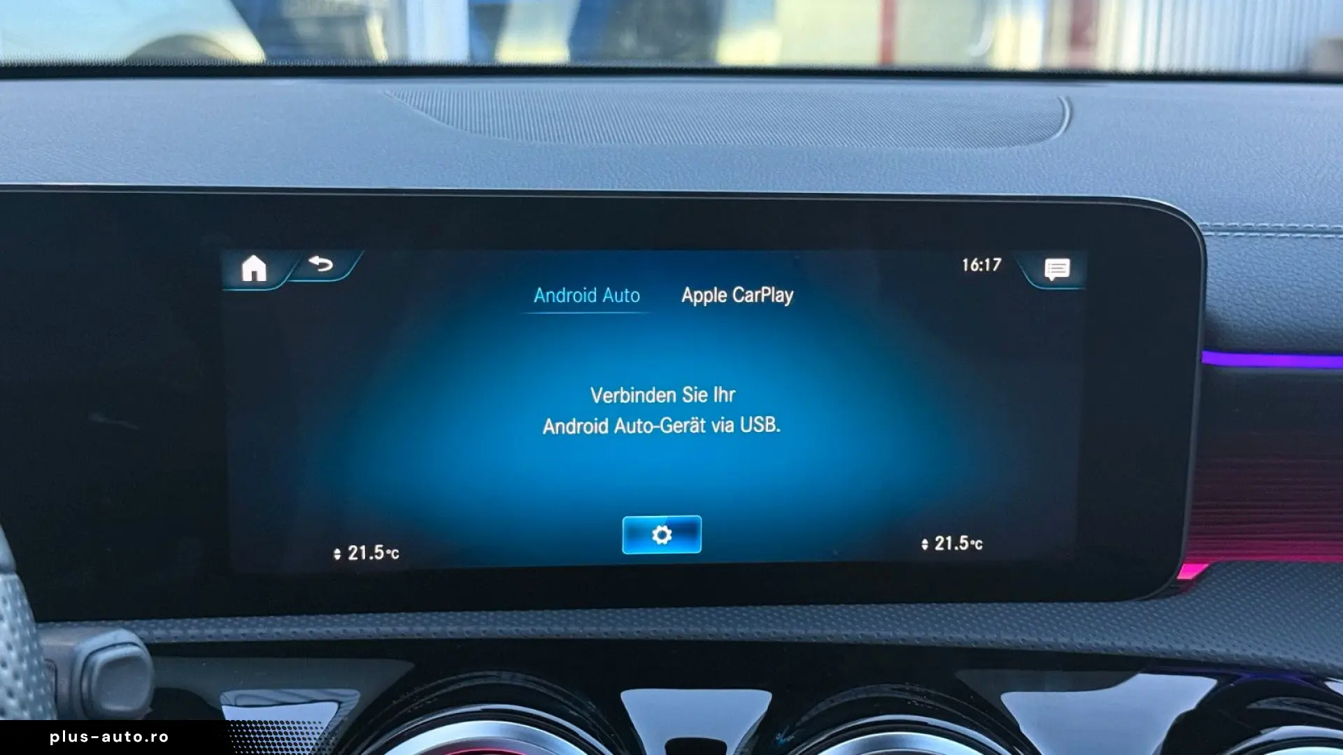 MERCEDES-BENZ CLA 250e Coupe AMG LEDER PANO ACC RFK DAB 18