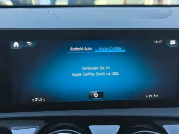 MERCEDES-BENZ CLA 250e Coupe AMG LEDER PANO ACC RFK DAB 18