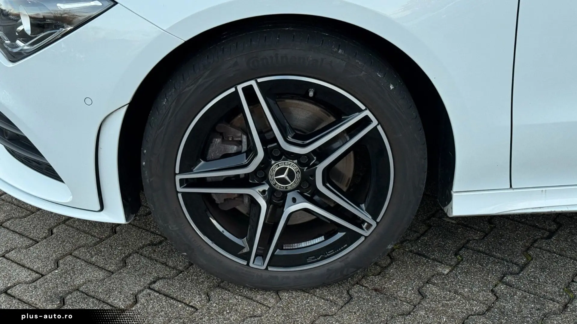 MERCEDES-BENZ CLA 250e Coupe AMG LEDER PANO ACC RFK DAB 18