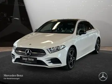 MERCEDES-BENZ A 250 e  AMG Night Pano Keyl Kam Navi  Ambi
