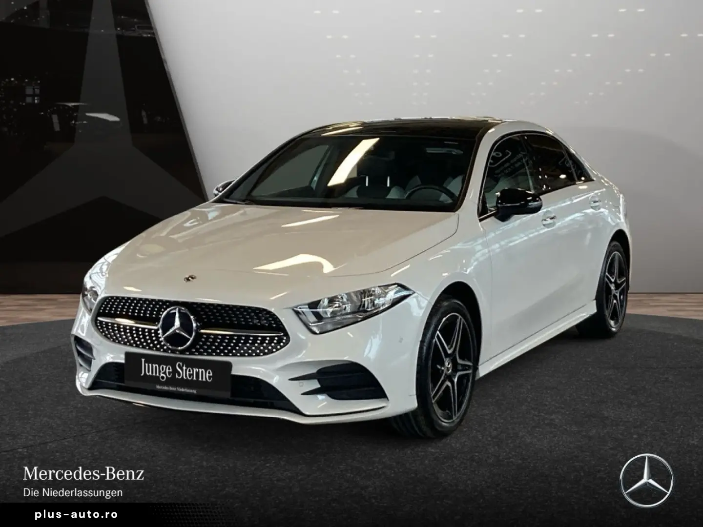 MERCEDES-BENZ A 250 e  AMG Night Pano Keyl Kam Navi  Ambi
