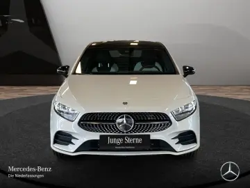 MERCEDES-BENZ A 250 e  AMG Night Pano Keyl Kam Navi  Ambi