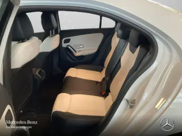 MERCEDES-BENZ A 250 e  AMG Night Pano Keyl Kam Navi  Ambi
