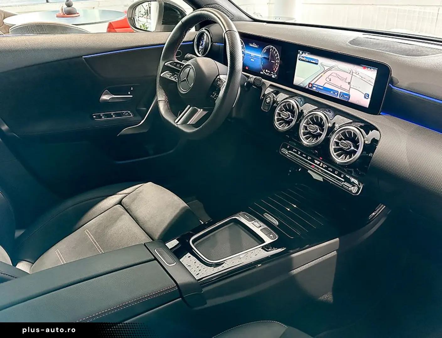 MERCEDES-BENZ A 250 e LIMO AMGPremium Night Multib Pano