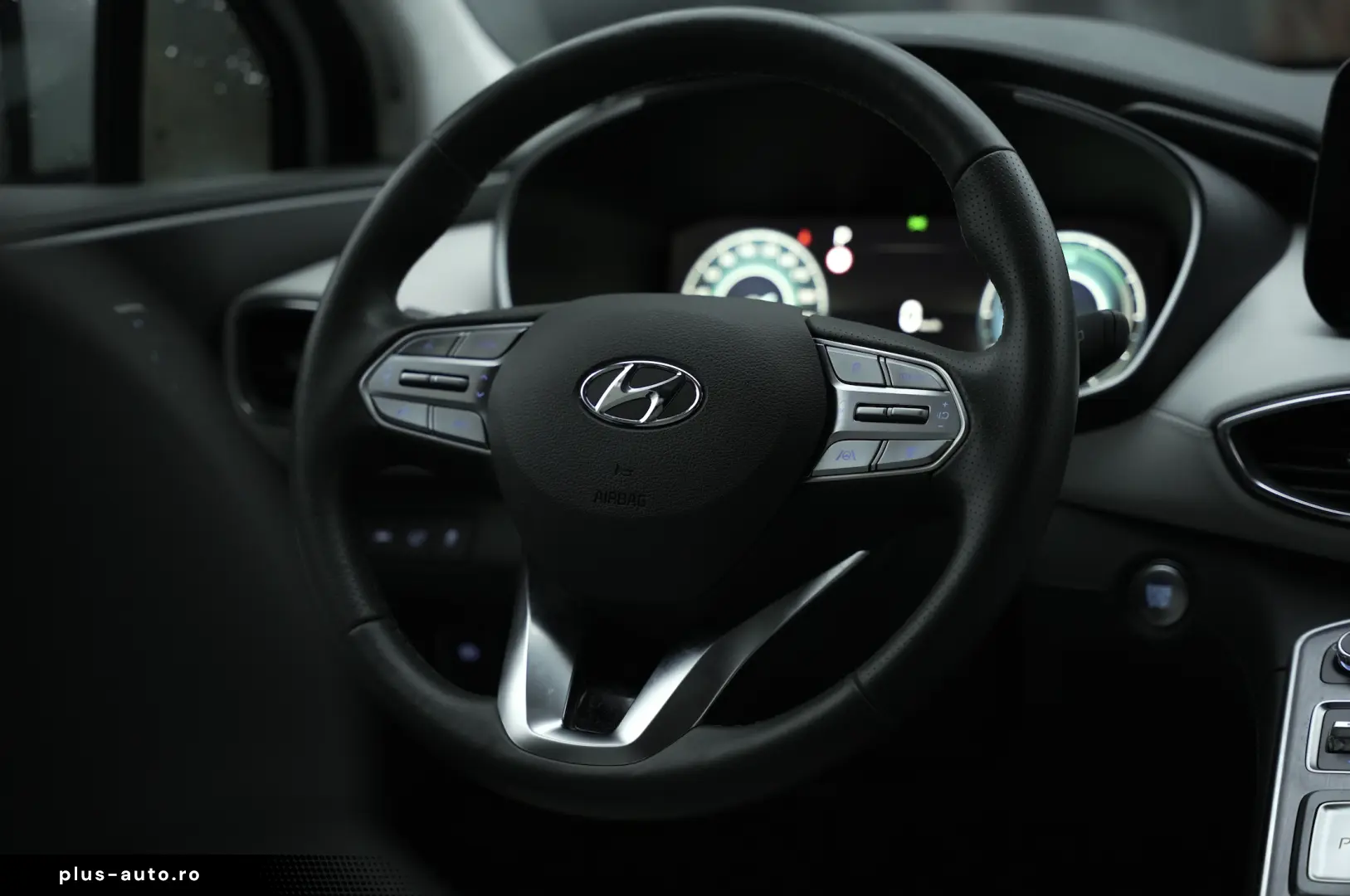 Hyundai Santa Fe 2023 PHEV Luxury