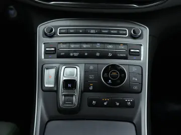 Hyundai Santa Fe 2023 PHEV Luxury