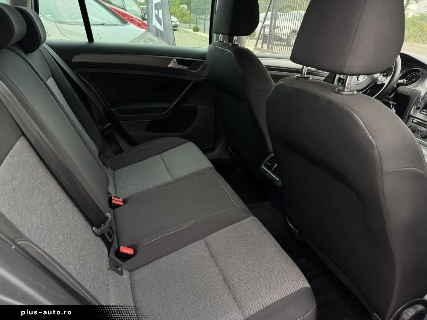 Volkswagen Golf 7 An 2015 Diesel 1.6 TDI