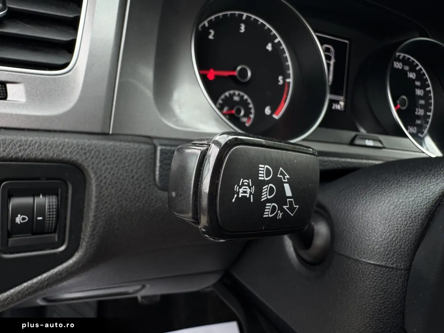 Volkswagen Golf 7 An 2015 Diesel 1.6 TDI