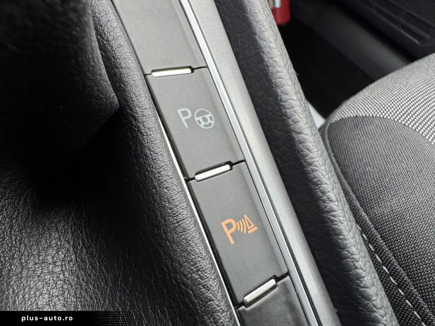 Volkswagen Golf 7 An 2015 Diesel 1.6 TDI