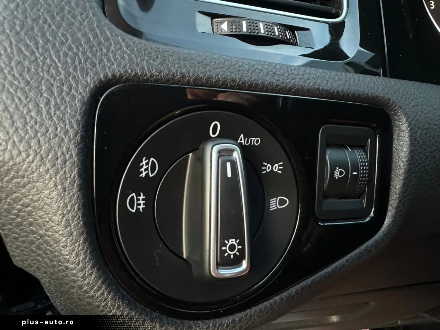 Volkswagen Golf 7 An 2015 Diesel 1.6 TDI