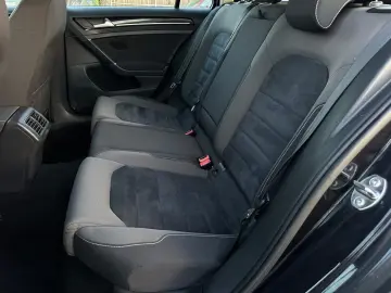 Volkswagen Golf 7 An 2015 Diesel 1.6 TDI