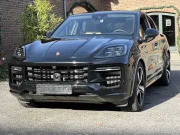 PORSCHE Cayenne Coupe