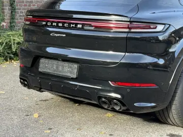 PORSCHE Cayenne Coupe