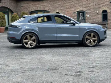 PORSCHE Cayenne Coupe SPORTDESIGN-PAKET 22 EXCLUSIVE