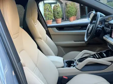 PORSCHE Cayenne Coupe SPORTDESIGN-PAKET 22 EXCLUSIVE