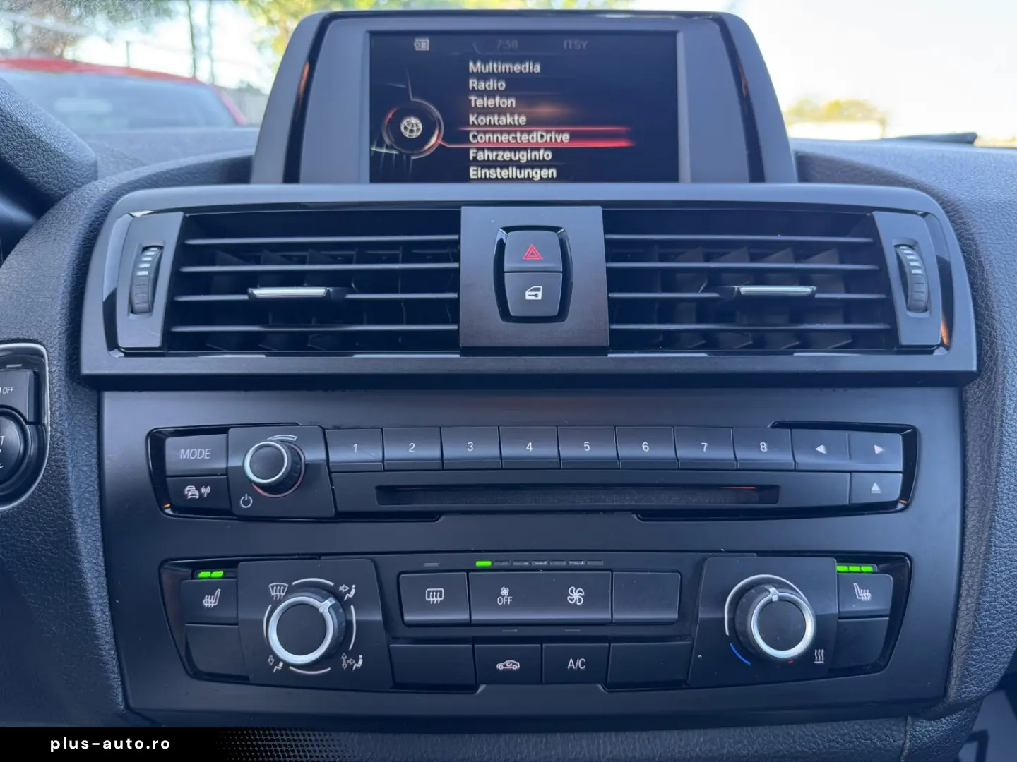 BMW Seria 1 An 2015 Benzina 1.6 Euro 6