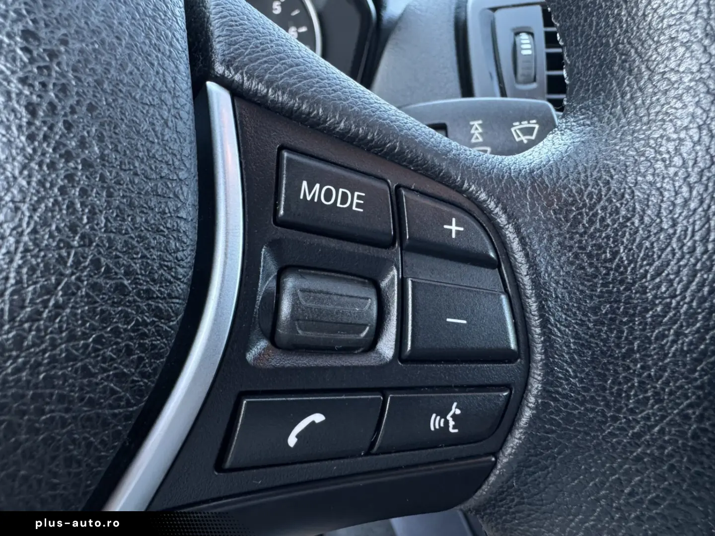 BMW Seria 1 An 2015 Benzina 1.6 Euro 6