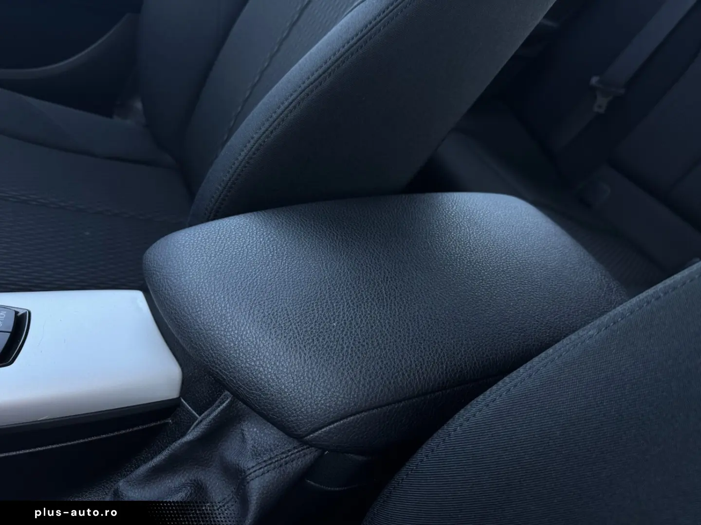 BMW Seria 1 An 2015 Benzina 1.6 Euro 6