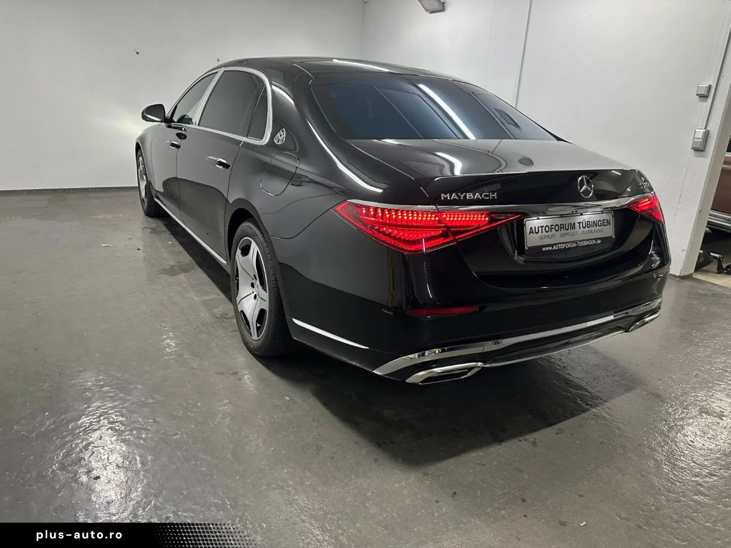 MERCEDES-BENZ S 580 e MAYBACH  BUR 3D FOND ENTERTAINMENT