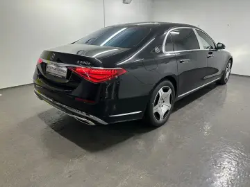 MERCEDES-BENZ S 580 e MAYBACH  BUR 3D FOND ENTERTAINMENT