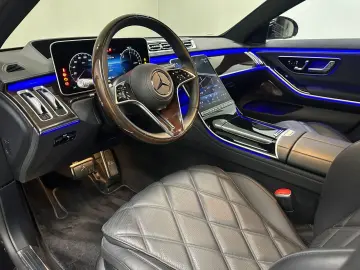 MERCEDES-BENZ S 580 e MAYBACH  BUR 3D FOND ENTERTAINMENT