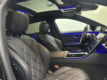 MERCEDES-BENZ S 580 e MAYBACH  BUR 3D FOND ENTERTAINMENT