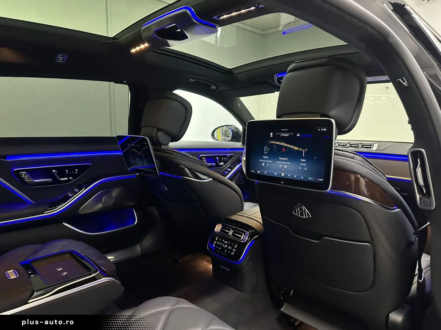 MERCEDES-BENZ S 580 e MAYBACH  BUR 3D FOND ENTERTAINMENT