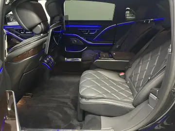 MERCEDES-BENZ S 580 e MAYBACH  BUR 3D FOND ENTERTAINMENT